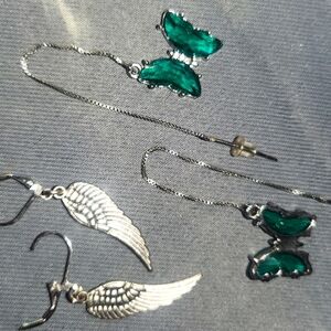 Two pairs of earrings